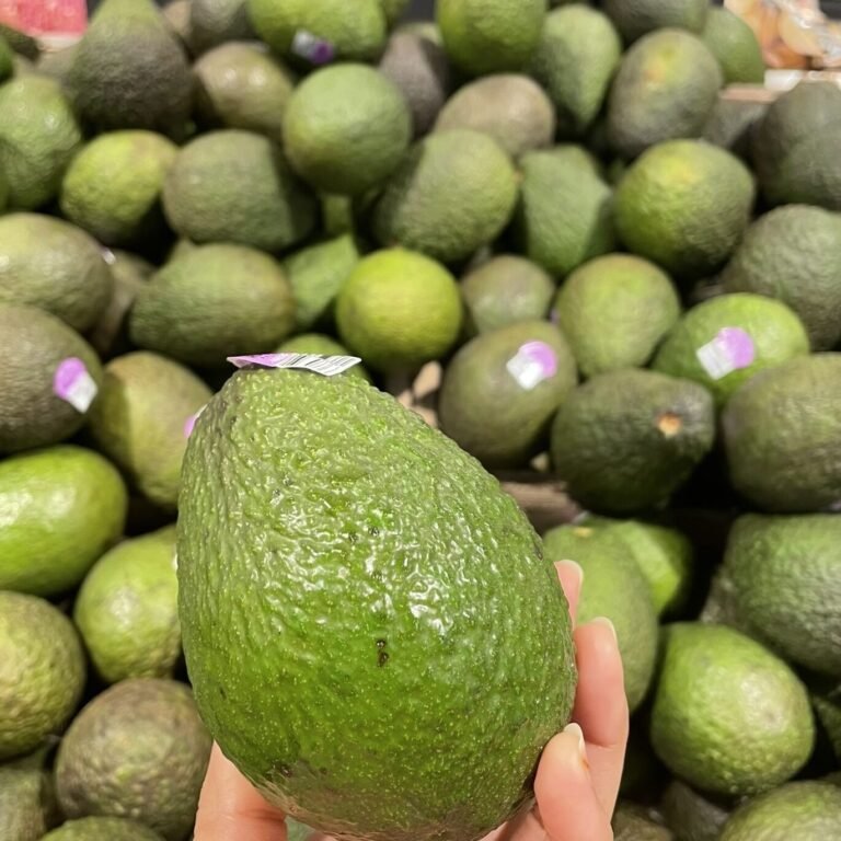 Choose Ripe Avocados
